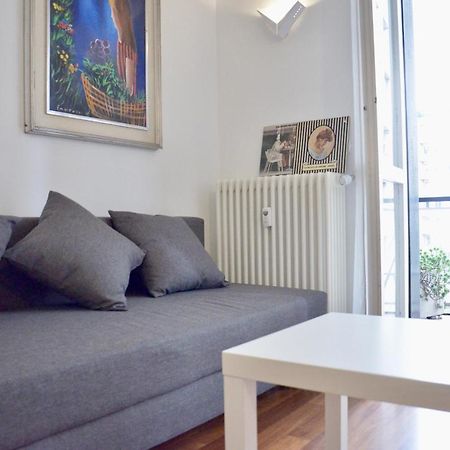 New Renovated Apartment With Balcony Porta Romana Mailand Exterior foto