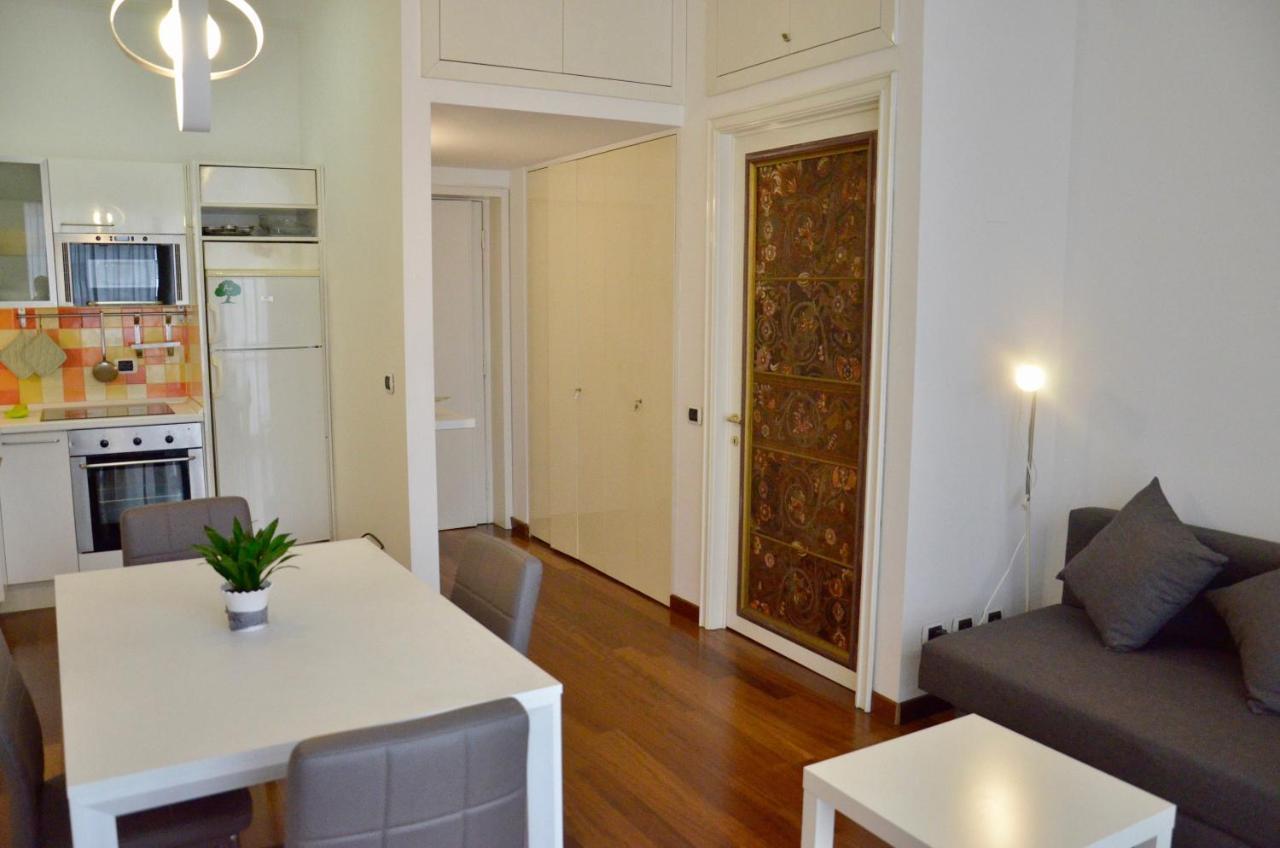 New Renovated Apartment With Balcony Porta Romana Mailand Exterior foto