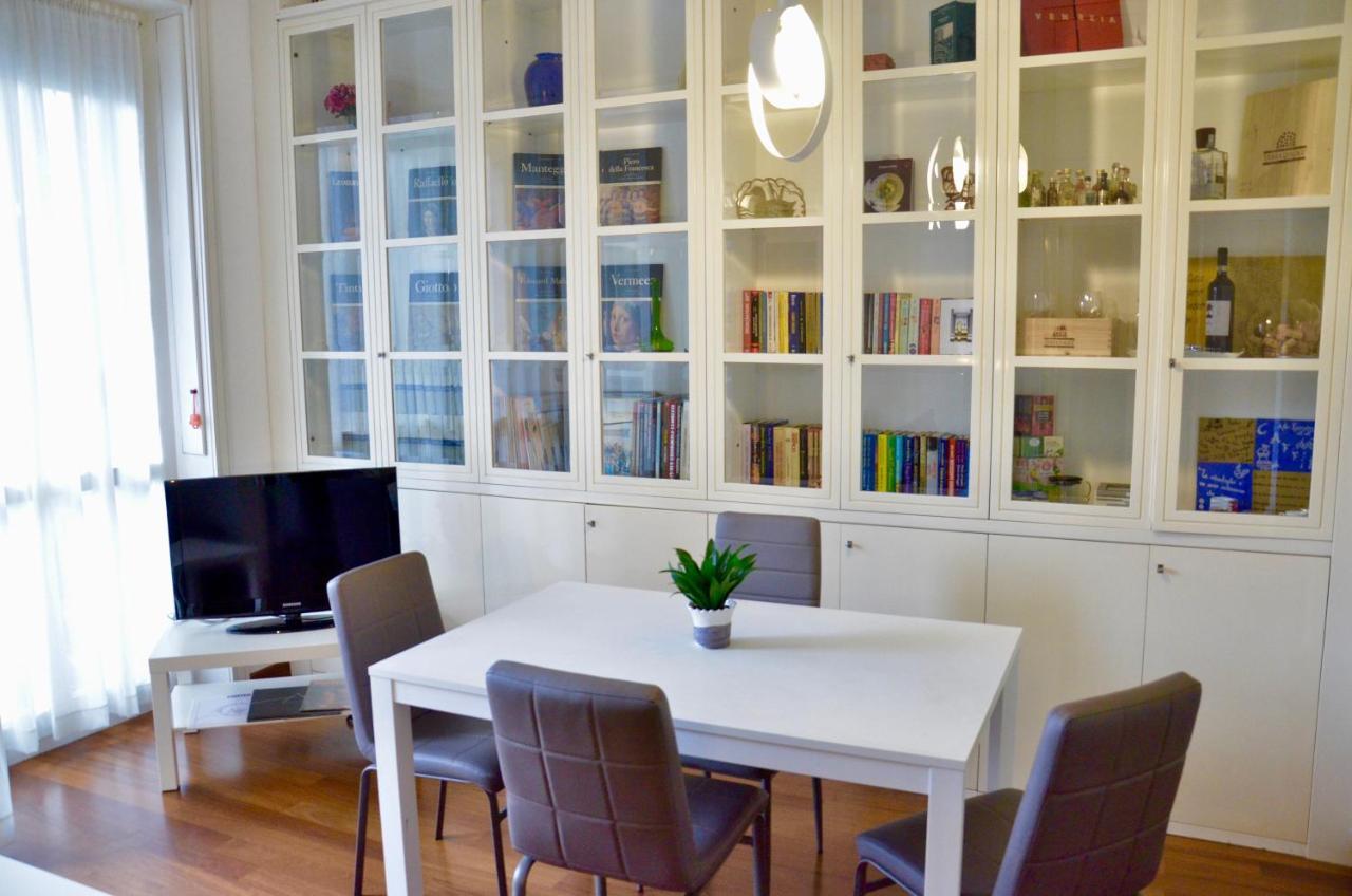 New Renovated Apartment With Balcony Porta Romana Mailand Exterior foto
